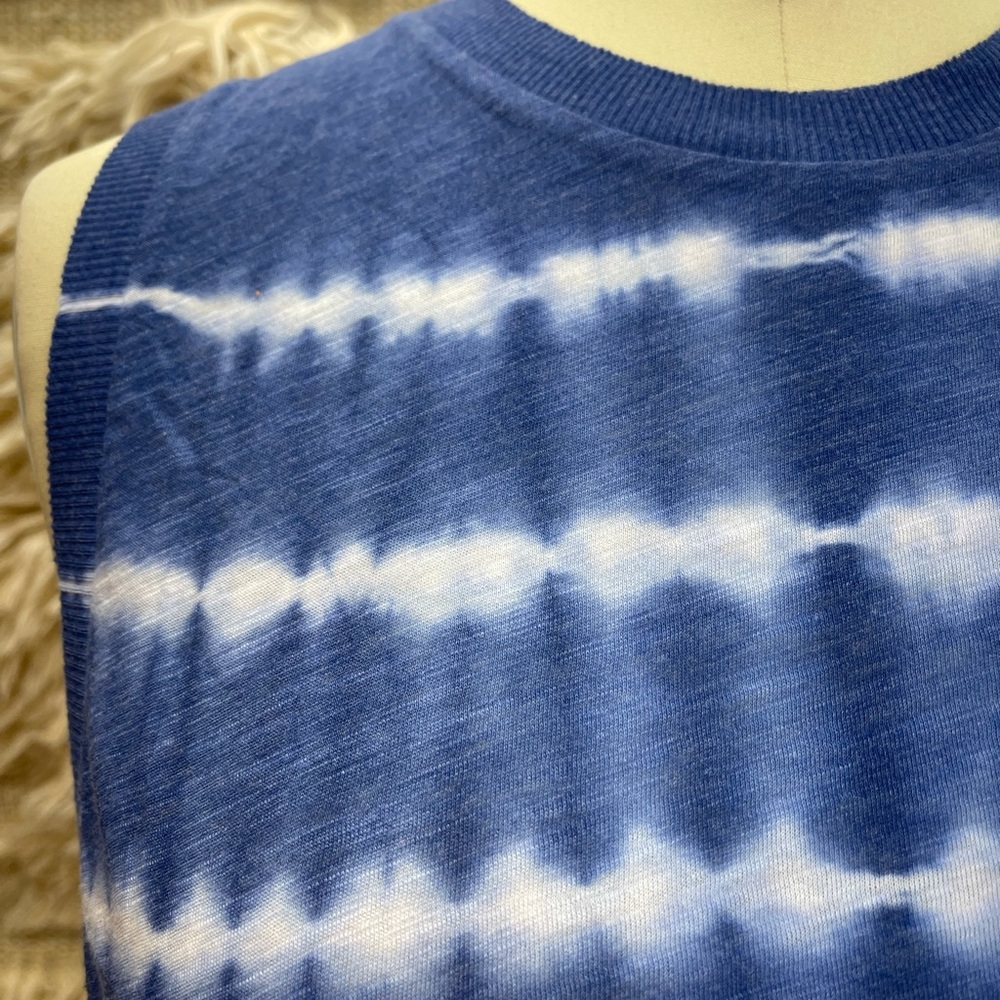๐
ข๐
๐
๐
Free People Movement Tie-Dye Sleeveless Shirt - Picture 3 of 11
